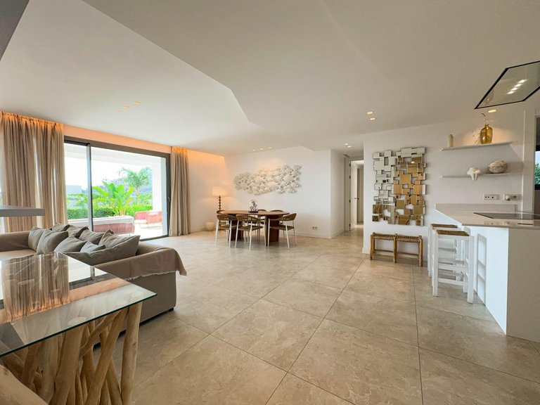 Apartment for Sale in Marbella, Malaga 13