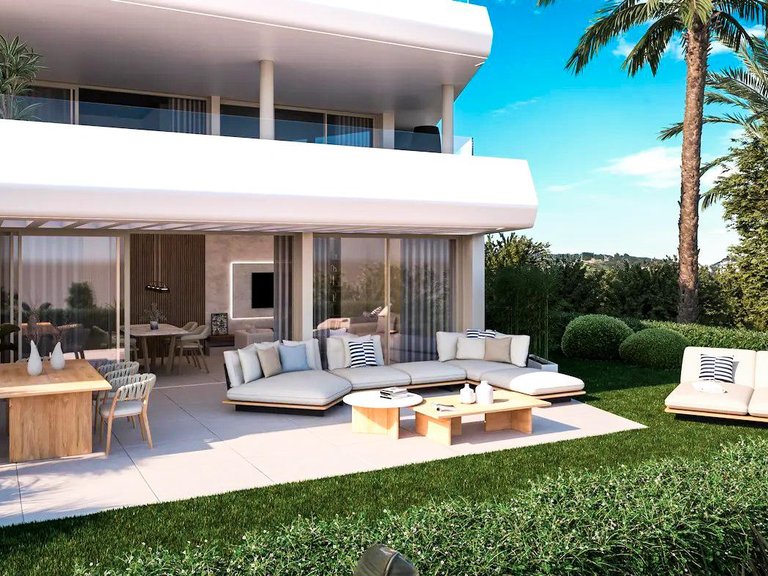 Apartment for Sale in Estepona, Malaga 11