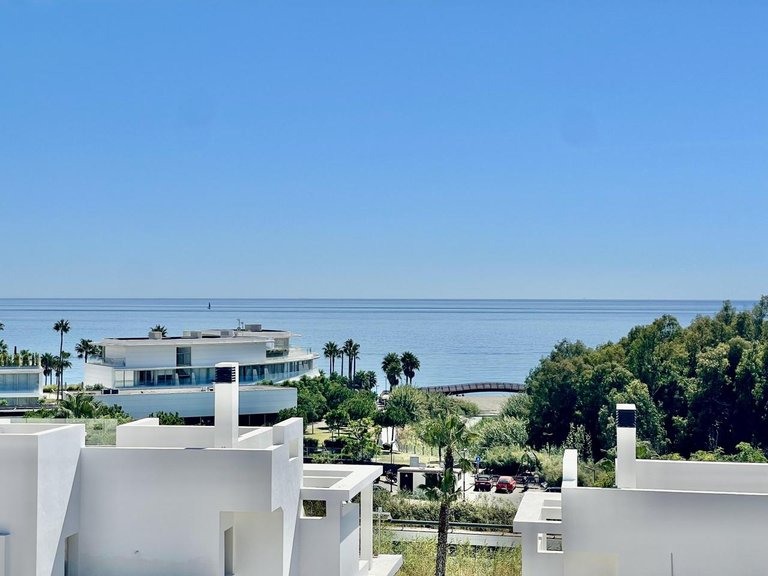 Penthouse for Sale in Estepona, Malaga 3