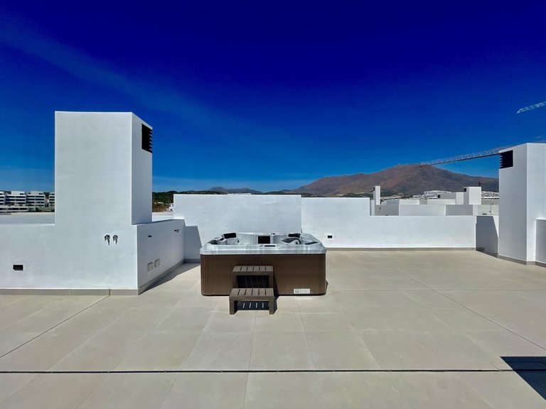 Penthouse for Sale in Estepona, Malaga 32