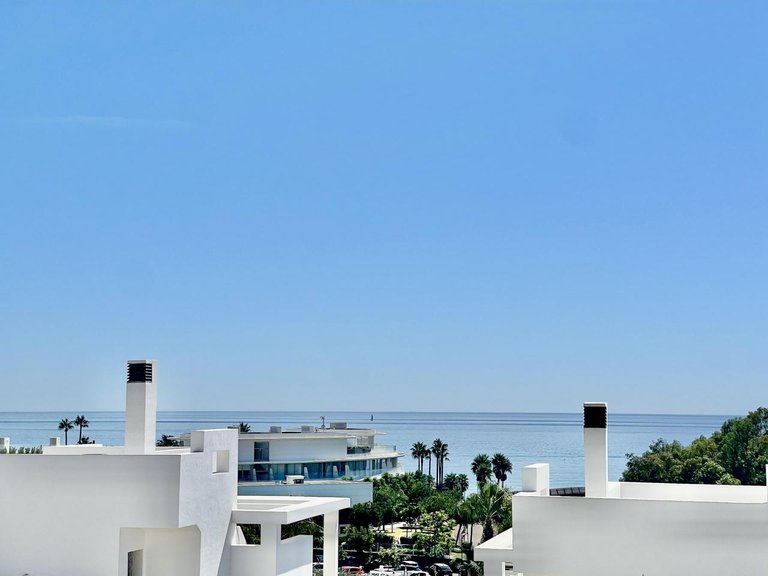 Penthouse for Sale in Estepona, Malaga 28