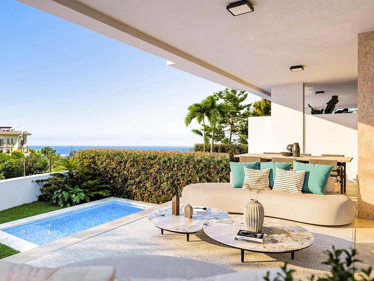 Apartment for Sale in Estepona, Malaga 1