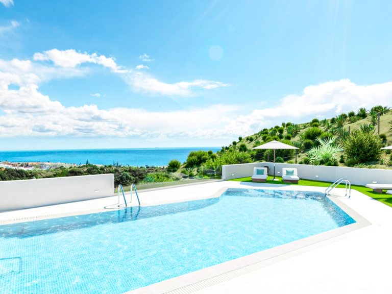 Apartment for Sale in Rincón De La Victoria, Malaga 1