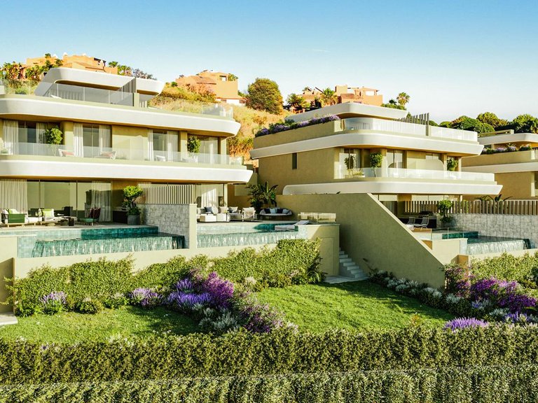 Villa for Sale in Estepona, Malaga 1