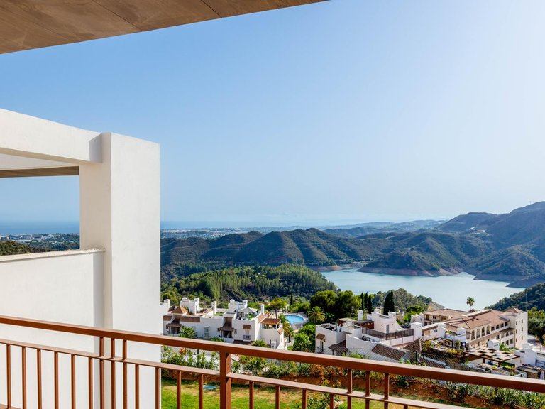 Town House for Sale in Marbella, Malaga 16