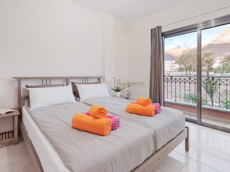 Town House for Sale in Costa Adeje, Tenerife, España 19