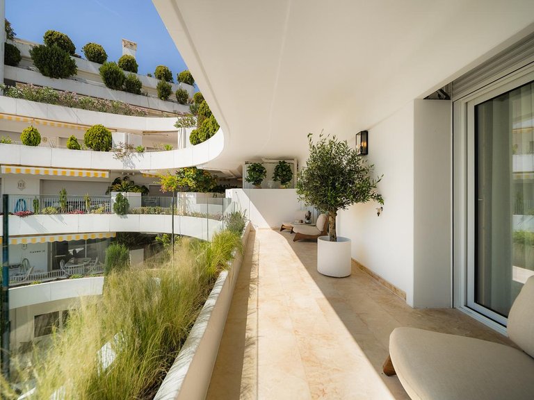 Apartamento en venta en Marbella, Málaga 3