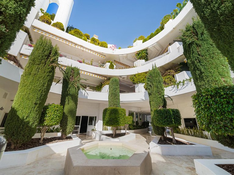 Apartamento en venta en Marbella, Málaga 45