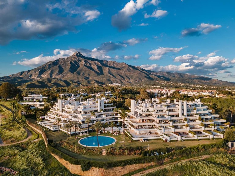 Apartamento en venta en Marbella, Málaga 1