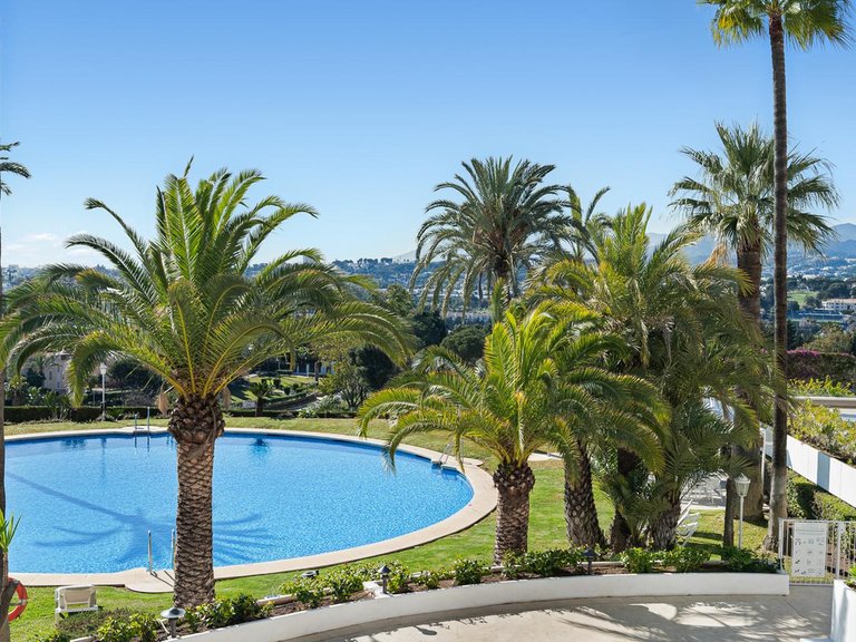 Apartamento en venta en Marbella, Málaga 50