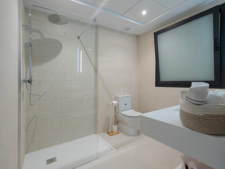 Apartment for Sale in Marbella, Malaga 21