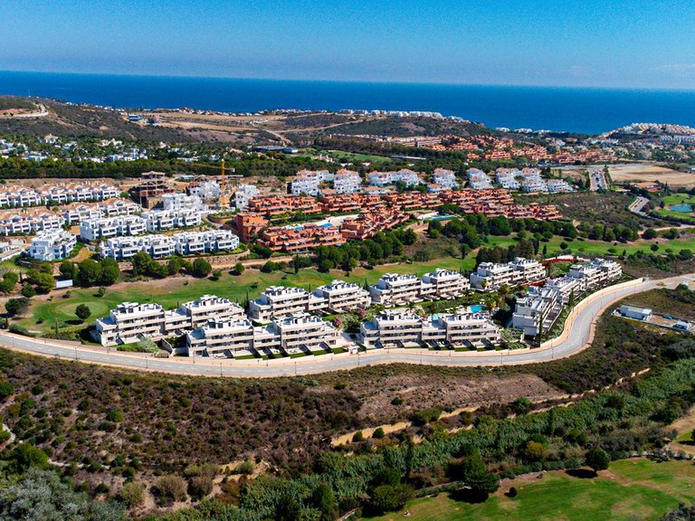 Town House for Sale in Casares, Malaga 15