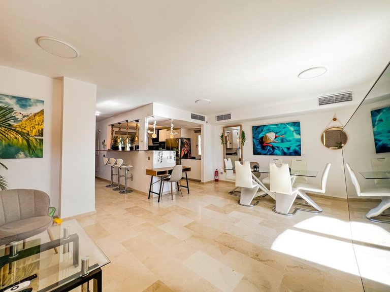 Town House for Sale in Marbella, Malaga 18