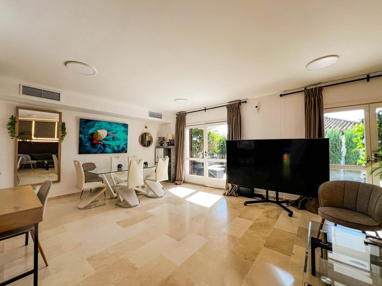 Town House for Sale in Marbella, Malaga 17