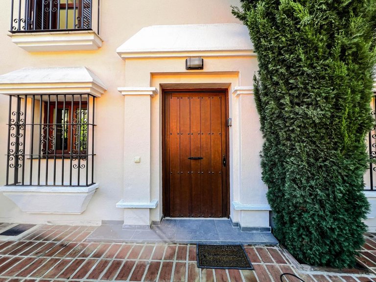 Town House for Sale in Marbella, Malaga 33