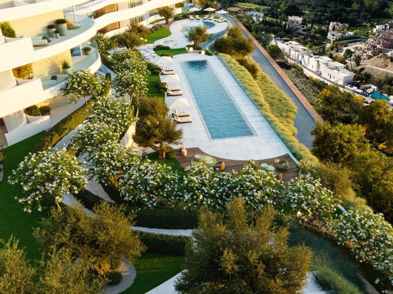 Apartment for Sale in Benahavis, Malaga 1