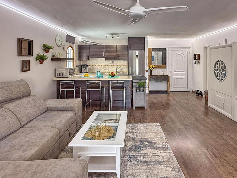 Apartment for Sale in Costa Adeje, Tenerife, España 11