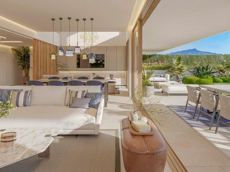 Town House for Sale in Estepona, Malaga 4