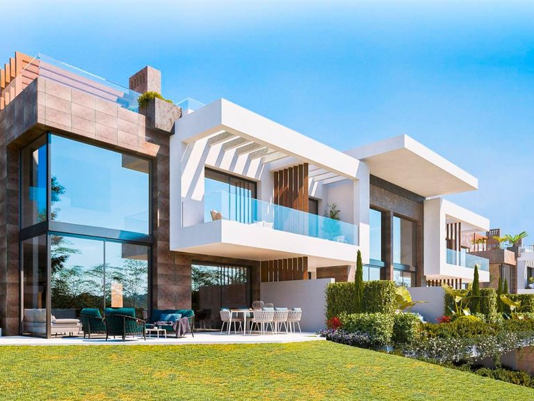 Town House for Sale in Marbella, Malaga 11