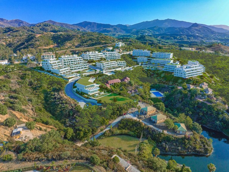 Apartment for Sale in Estepona, Malaga 15