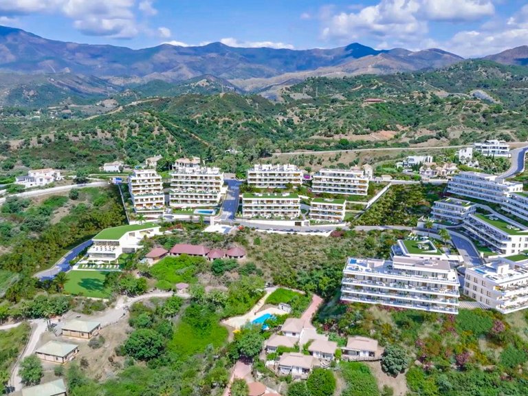 Apartment for Sale in Estepona, Malaga 9