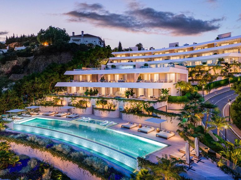 Apartment for Sale in Benahavis, Malaga 12