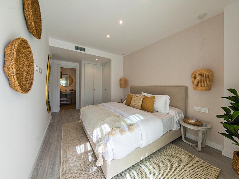 Apartment for Sale in Estepona, Malaga 9