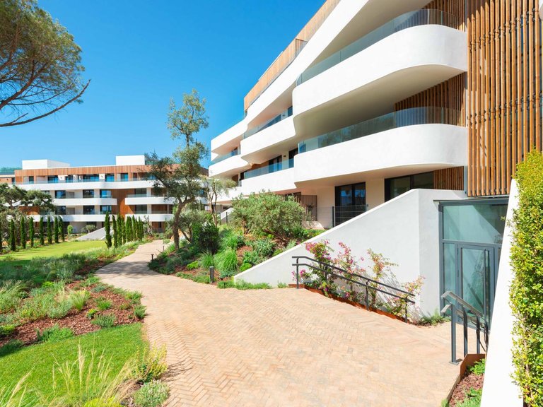 Apartment for Sale in Sotogrande, Cadiz 13