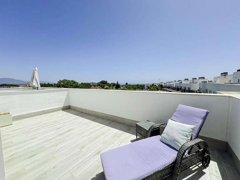 Town House for Sale in San Roque, Cadiz 32