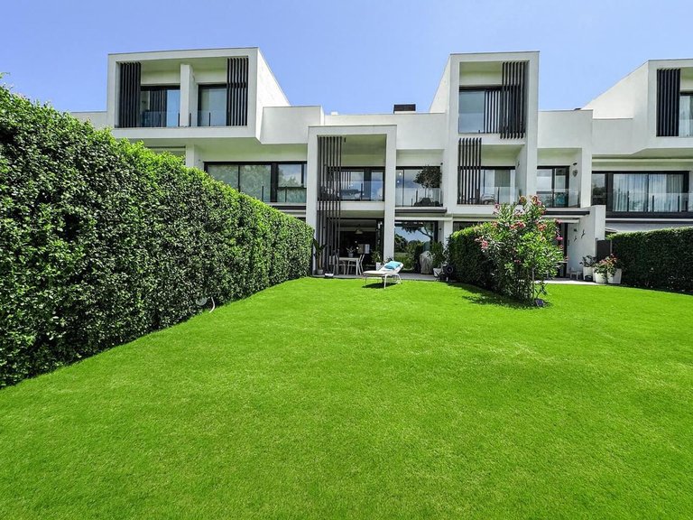Town House for Sale in San Roque, Cadiz 6