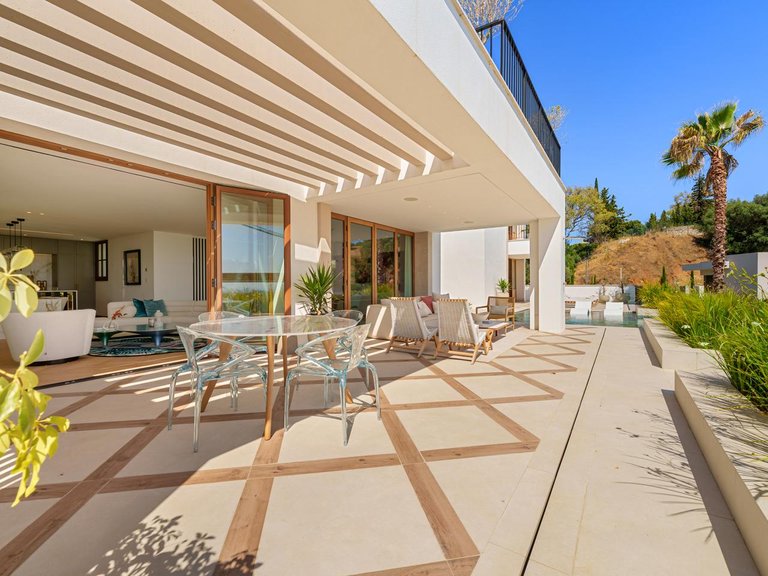 Villa for Sale in Benahavís, Malaga 5