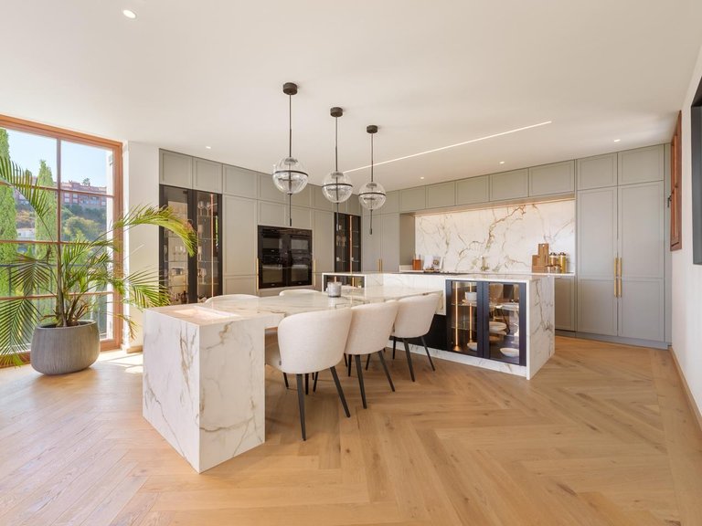 Villa for Sale in Benahavís, Malaga 22