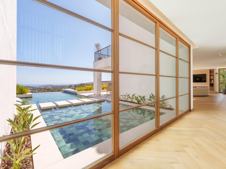 Villa for Sale in Benahavís, Malaga 8