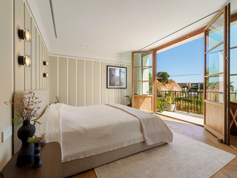 Villa for Sale in Benahavís, Malaga 11