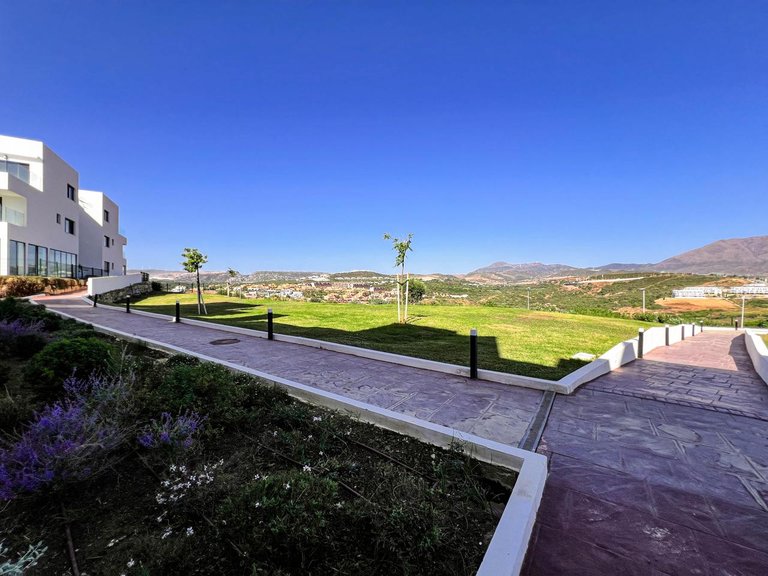Apartment for Sale in Casares Costa, Malaga 28