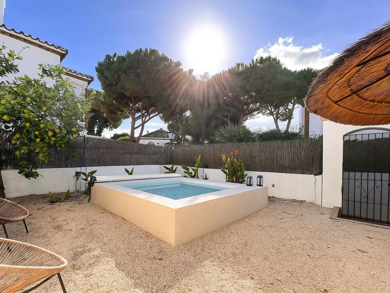 Apartment for Sale in Estepona, Malaga 2