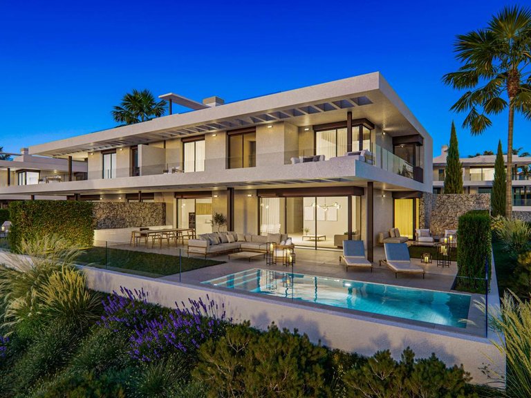 Town House for Sale in Marbella, Malaga 14
