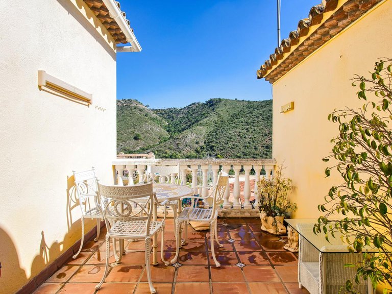 Town House for Sale in Benahavís, Malaga 20
