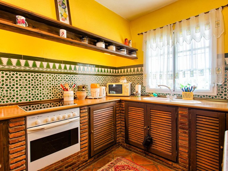 Town House for Sale in Benahavís, Malaga 4