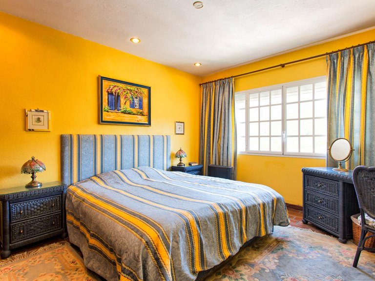 Town House for Sale in Benahavís, Malaga 19