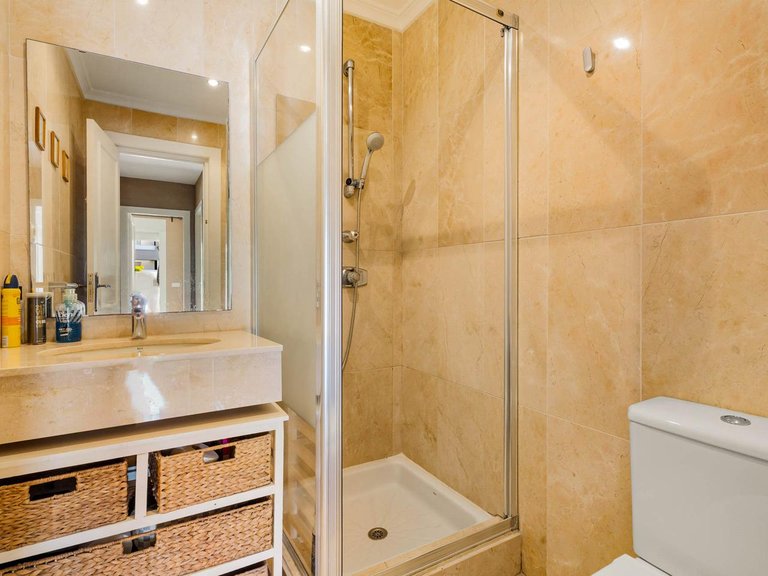 Apartment for Sale in Marbella, Malaga 20