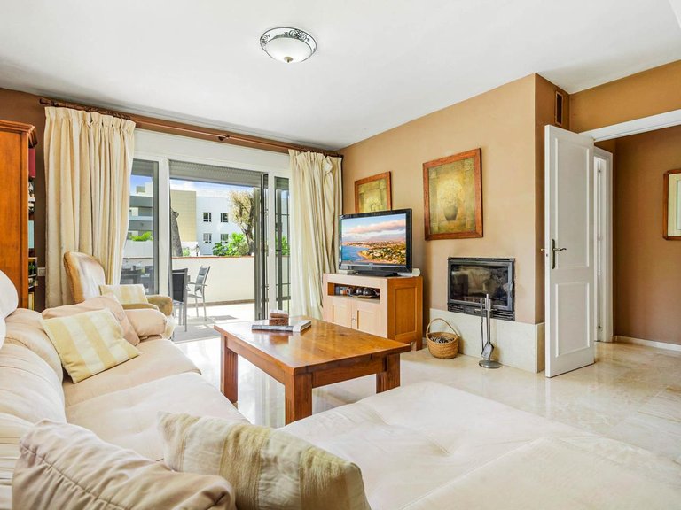 Apartment for Sale in Marbella, Malaga 8