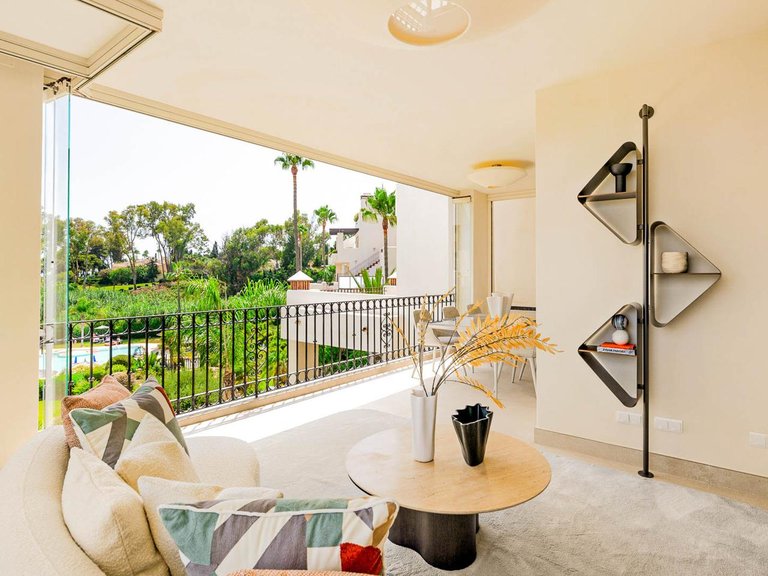 Apartment for Sale in Estepona, Malaga 4