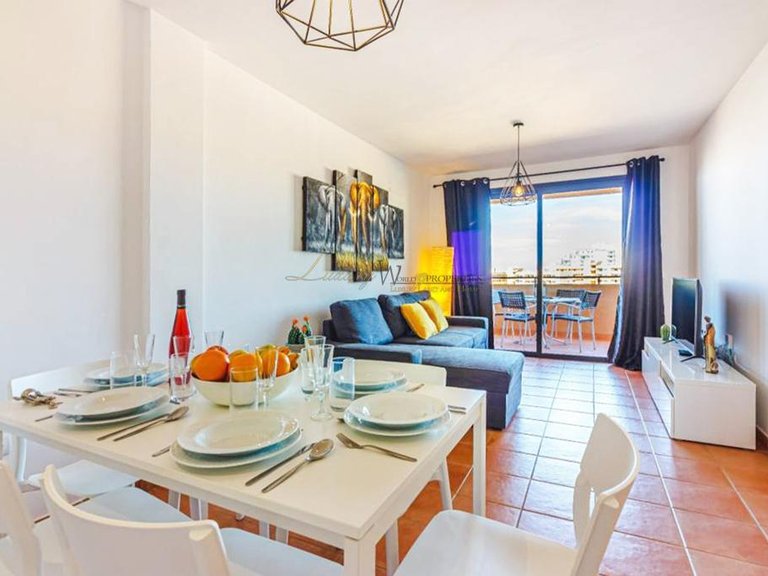 Penthouse for Sale in Playa Paraiso, Tenerife, España 13
