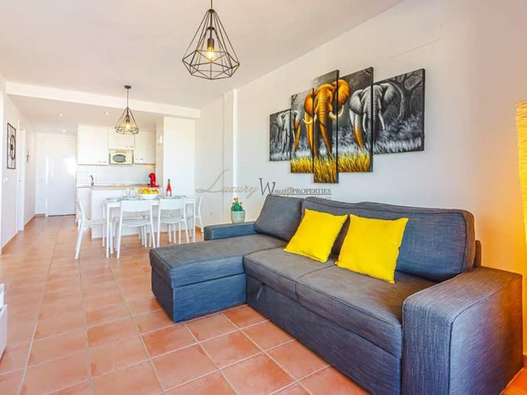Penthouse for Sale in Playa Paraiso, Tenerife, España 6
