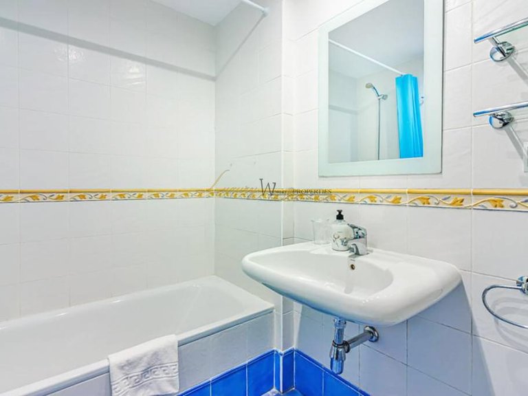 Penthouse for Sale in Playa Paraiso, Tenerife, España 22