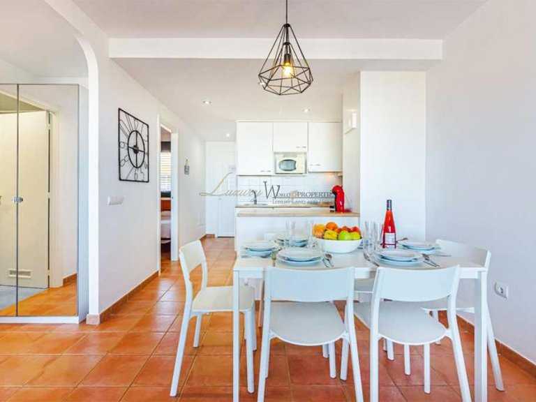 Penthouse for Sale in Playa Paraiso, Tenerife, España 9