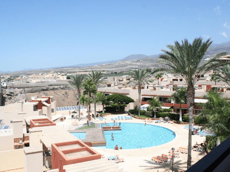 Penthouse for Sale in Playa Paraiso, Tenerife, España 4