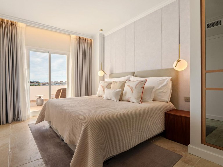 Apartment for Sale in Marbella, Malaga 9