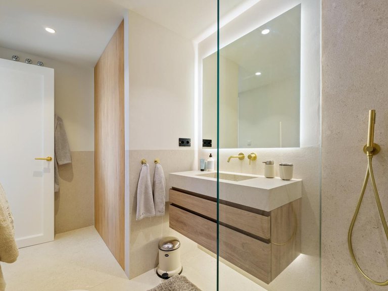 Apartment for Sale in Marbella, Malaga 12